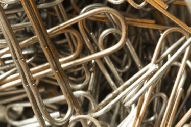 Presilhas de metal: durabilidade e eficiência para diferentes setores industriais