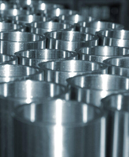 Conheça o serviço de estamparia em aço inox da SP Molas